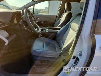 Zdjęcie 7 z 13 samochodu: 2023 TOYOTA SIENNA XLE VIN:5TDJRKEC2PS173311 - miniatura