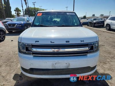 Piąte zdjęcie samochodu w środku: 2016 FORD FLEX SE VIN:2FMGK5B84GBA12570 - miniatura