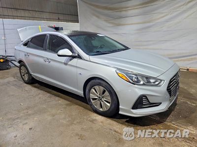 Czwarte zdjęcie samochodu z boku: 2018 HYUNDAI SONATA HYBRID LIMITED VIN:KMHE34L32JA086977 - miniatura