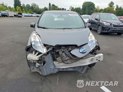 Piąte zdjęcie samochodu w środku: 2013 NISSAN LEAF S VIN:1N4AZ0CP5DC402769 - miniatura