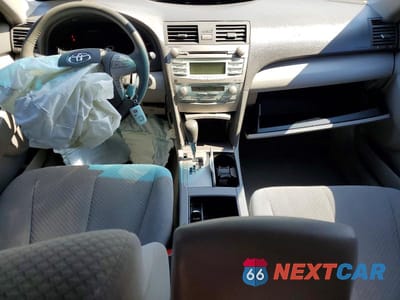 Zdjęcie 8 z 13 samochodu: 2007 TOYOTA CAMRY HYBRID VIN:4T1BB46K87U013838 - miniatura