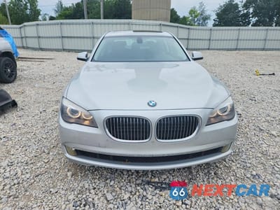 Piąte zdjęcie samochodu w środku: 2011 BMW 750 LXI VIN:WBAKC8C51BC434514 - miniatura