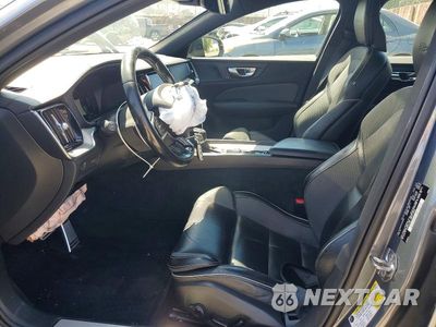 Zdjęcie 7 z 12 samochodu: 2020 VOLVO V60 T5 R-DESIGN VIN:YV1102EM3L2374567 - miniatura