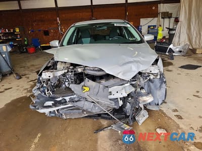 Piąte zdjęcie samochodu w środku: 2014 FORD FOCUS SE VIN:1FADP3K21EL181943 - miniatura