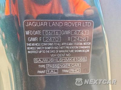 Zdjęcie 12 z 12 samochodu: 2017 JAGUAR F-TYPE R VIN:SAJWJ6HL6HMK41088 - miniatura