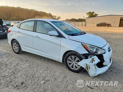 Czwarte zdjęcie samochodu z boku: 2016 HYUNDAI ACCENT VIN:KMHCT4AE8GU946805 - miniatura