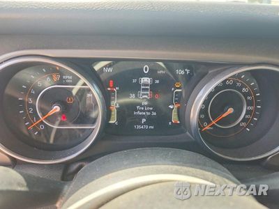 Zdjęcie 9 z 12 samochodu: 2018 JEEP WRANGLER UNLIMITED SPORT VIN:1C4HJXDG9JW138926 - miniatura