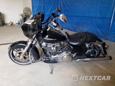 Trzecie zdjęcie samochodu z tyłu: 2017 HARLEY-DAVIDSON FLHX STREET GLIDE VIN:1HD1KBC10HB662142 - miniatura