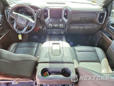 Zdjęcie 8 z 12 samochodu: 2020 GMC SIERRA K2500 DENALI VIN:1GT49REY5LF305148 - miniatura
