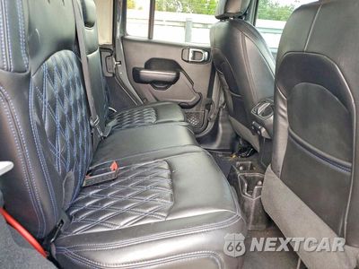 Zdjęcie 11 z 13 samochodu: 2018 JEEP WRANGLER UNLIMITED SPORT VIN:1C4HJXDG5JW319621 - miniatura