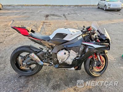 2016 YAMAHA YZFR1S JYARN42E9GA000829 - główne zdjęcie licytacji z USA - miniatura