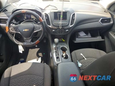 Zdjęcie 8 z 13 samochodu: 2022 CHEVROLET EQUINOX LT VIN:3GNAXKEV9NL160086 - miniatura