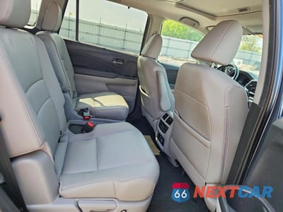 Zdjęcie 11 z 13 samochodu: 2019 HONDA PILOT TOURING VIN:5FNYF6H60KB091014 - miniatura