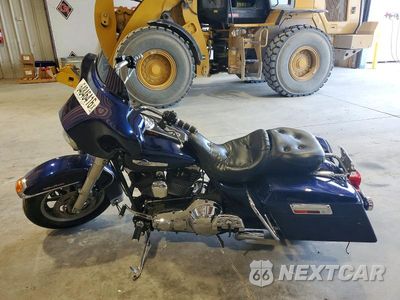 Trzecie zdjęcie samochodu z tyłu: 2002 HARLEY-DAVIDSON FLHTCUI SHRINE VIN:1HD1FLW162Y655061 - miniatura