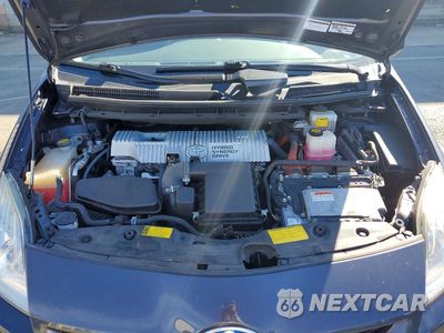 Zdjęcie 11 z 12 samochodu: 2011 TOYOTA PRIUS THREE VIN:JTDKN3DU7B5358050 - miniatura