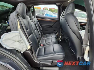 Zdjęcie 10 z 13 samochodu: 2020 TESLA MODEL X VIN:5YJXCDE22LF308140 - miniatura