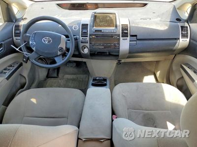Zdjęcie 8 z 12 samochodu: 2006 TOYOTA PRIUS BASE VIN:JTDKB20U163154452 - miniatura