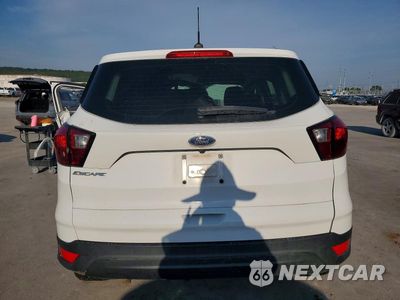 Zdjęcie 6 z 14 samochodu: 2019 FORD ESCAPE S VIN:1FMCU0F76KUB58422 - miniatura