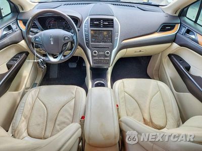 Zdjęcie 8 z 13 samochodu: 2015 LINCOLN MKC VIN:5LMTJ2AH5FUJ21191 - miniatura