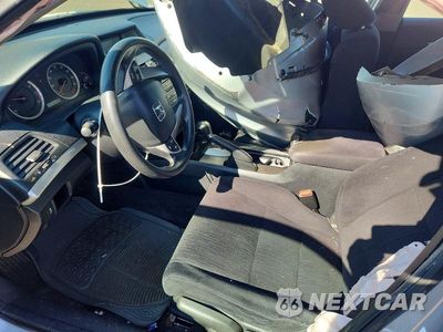 Zdjęcie 7 z 13 samochodu: 2011 HONDA ACCORD LX VIN:1HGCP2F39BA152217 - miniatura