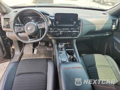 Zdjęcie 8 z 14 samochodu: 2024 NISSAN PATHFINDER ROCK CREEK VIN:5N1DR3BD4RC246453 - miniatura