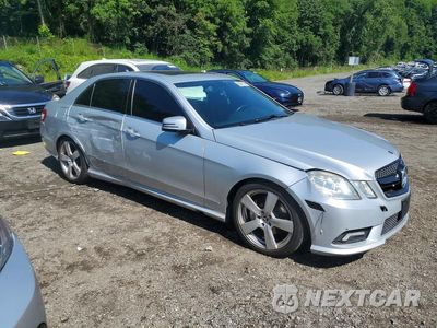 Czwarte zdjęcie samochodu z boku: 2011 MERCEDES-BENZ E 350 4MATIC VIN:WDDHF8HB6BA459977 - miniatura