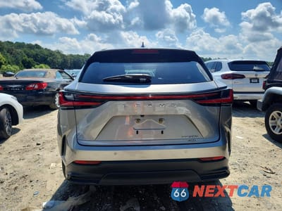 Zdjęcie 6 z 13 samochodu: 2023 LEXUS NX 350 VIN:2T2HGCEZ0PC021062 - miniatura