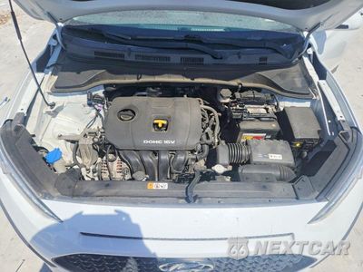 Zdjęcie 12 z 13 samochodu: 2021 HYUNDAI KONA SE VIN:KM8K12AA9MU642445 - miniatura