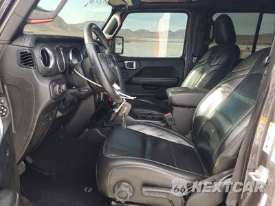 Zdjęcie 7 z 13 samochodu: 2018 JEEP WRANGLER UNLIMITED SAHARA VIN:1C4HJXEG7JW108709 - miniatura