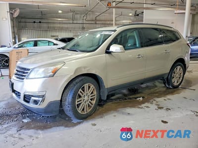 2015 CHEVROLET TRAVERSE LT 1GNKRGKD6FJ236153 - główne zdjęcie licytacji z USA - miniatura