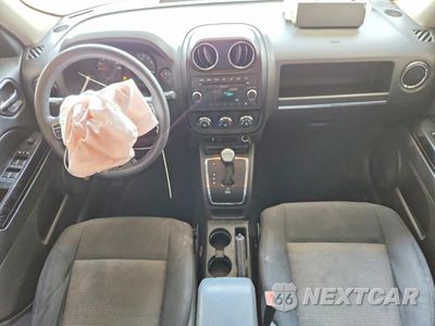 Zdjęcie 8 z 13 samochodu: 2011 JEEP PATRIOT SPORT VIN:1J4NF1GB9BD258542 - miniatura