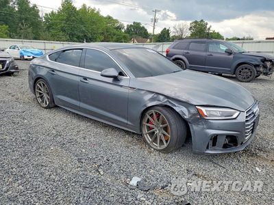 Czwarte zdjęcie samochodu z boku: 2019 AUDI A5 PREMIUM PLUS S-LINE VIN:WAUENCF55KA017849 - miniatura