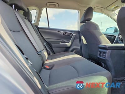 Zdjęcie 11 z 13 samochodu: 2022 TOYOTA RAV4 LE VIN:2T3H1RFV4NC211830 - miniatura