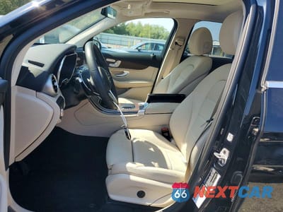 Zdjęcie 7 z 14 samochodu: 2022 MERCEDES-BENZ GLC 300 4MATIC VIN:W1N0G8EBXNV375319 - miniatura