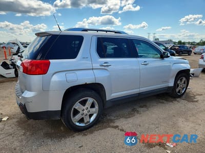 Trzecie zdjęcie samochodu z tyłu: 2012 GMC TERRAIN SLT VIN:2GKFLWE56C6161946 - miniatura
