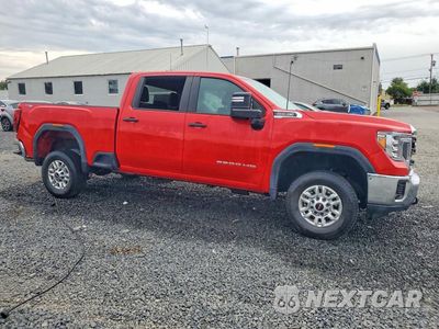 Czwarte zdjęcie samochodu z boku: 2022 GMC SIERRA K2500 HEAVY DUTY VIN:1GT49LE76NF363583 - miniatura