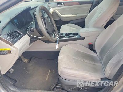 Zdjęcie 7 z 12 samochodu: 2017 HYUNDAI SONATA SPORT VIN:5NPE34AF6HH555489 - miniatura