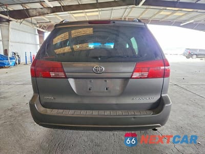 Zdjęcie 6 z 13 samochodu: 2005 TOYOTA SIENNA XLE 7 PASSENGER VIN:5TDZA22C75S297800 - miniatura