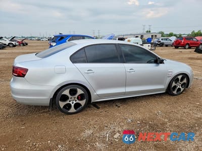 Trzecie zdjęcie samochodu z tyłu: 2012 VOLKSWAGEN JETTA BASE VIN:3VW1K7AJXCM390277 - miniatura