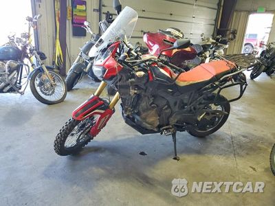 Trzecie zdjęcie samochodu z tyłu: 2017 HONDA AFRICAN TWIN VIN:JH2SD0440HK100293 - miniatura