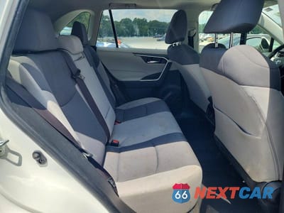 Zdjęcie 11 z 13 samochodu: 2019 TOYOTA RAV 4 VIN:JTMW1RFV6KD017363 - miniatura