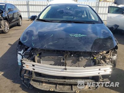 Piąte zdjęcie samochodu w środku: 2025 TOYOTA COROLLA LE VIN:5YFB4MDE8SP280513 - miniatura