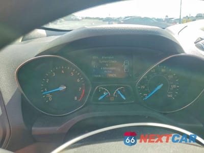 Zdjęcie 9 z 13 samochodu: 2019 FORD ESCAPE SE VIN:1FMCU9GD5KUB65631 - miniatura