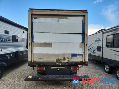 Zdjęcie 6 z 12 samochodu: 2011 ISUZU NPR VIN:JALB4W170B7401908 - miniatura