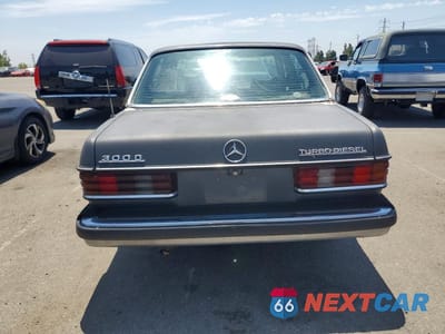 Zdjęcie 6 z 13 samochodu: 1983 MERCEDES-BENZ 300 DT VIN:WDBAB33A2DB031019 - miniatura