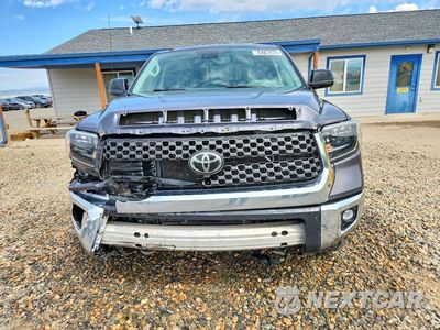 Piąte zdjęcie samochodu w środku: 2019 TOYOTA TUNDRA SR5 VIN:5TFUY5F10KX796623 - miniatura