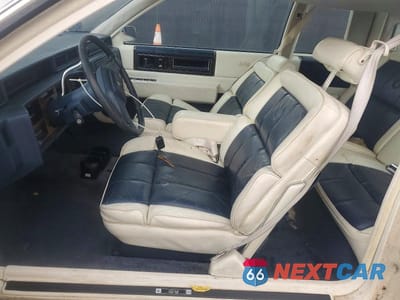 Zdjęcie 7 z 12 samochodu: 1988 CADILLAC DEVILLE VIN:1G6CD1150J4301933 - miniatura