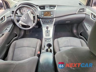 Zdjęcie 8 z 12 samochodu: 2015 NISSAN SENTRA SR VIN:3N1AB7AP6FY302624 - miniatura