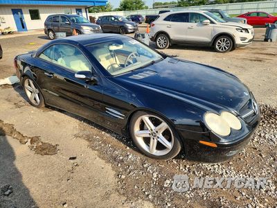 Czwarte zdjęcie samochodu z boku: 2004 MERCEDES-BENZ SL 500 VIN:WDBSK75F44F073754 - miniatura