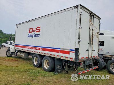 Drugie zdjęcie samochodu z przodu: 2016 PETERBILT 348 BOX TRUCK VIN:2NP3LJ0X9GM329650 - miniatura